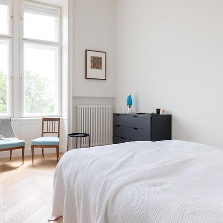 Stunning Apartment In City Center Wien Eksteriør billede