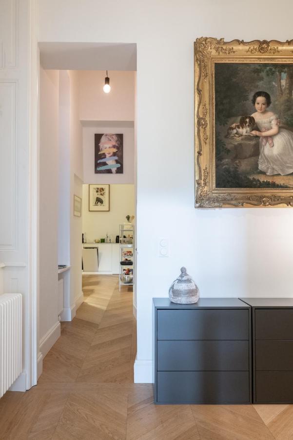 Stunning Apartment In City Center Wien Eksteriør billede